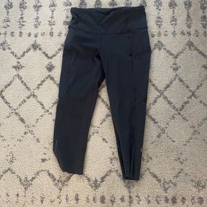 Lululemon cropped dark grey leggings